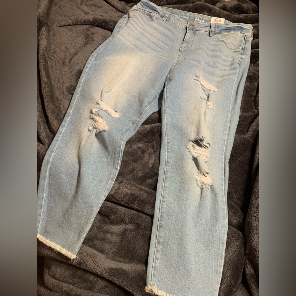 Curvy Fit Skinny Leg/ Midrise Skinny 16P